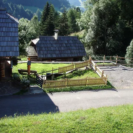 Haus Bergblick 公寓